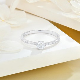 Starnny Women's Rings Sterling Silver 925 3A Cubic Zirconia Engagement Ring for Women, Sterling Silver