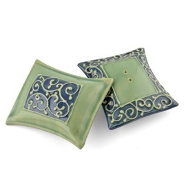Creative with Clay Pillow Salt and Pepper Shaker Set, Soft Green