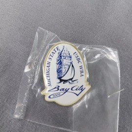 Bay City Michigan State USBC WBA Womens Bowling Lapel Hat Jacket Pin New 2009