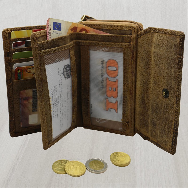 Women's Purse, Wild Leather, in 9 Colours Brown