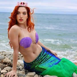 CURASA Pink Seashell Headband for Women Girls Princess Headbands Starfish Hairband Rhinestone Birthday Decoration Princess Head Band for Little Girls Hair Accessories for Party Gifts