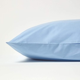 HOMESCAPES Percale Cushion Cover 40 x 80 cm, Blue, Cushion Cover with Zip, 100% Egyptian Cotton, 200 Thread Count