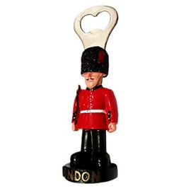 3D Moulded Queens Guard Royal Guard Bearskin Hat Bottle Opener Souvenir Quality Red Uniform London Icon - Deécapsuleur / Apribottiglie / Flaschenöffner / Abrebotellas Custom Royal Guard Soldier Collection.