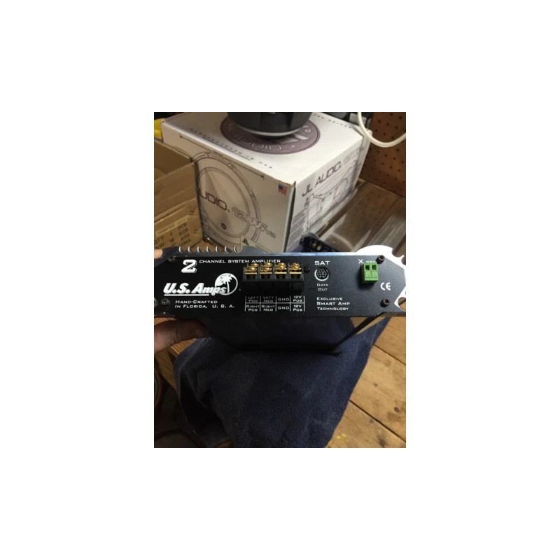 Unbranded/Generic 2-Pin Speaker Power Plug MEMPHIS AUDIO EQ Line Driver