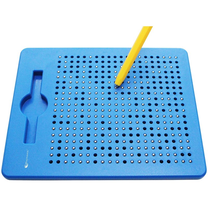 Playtastic Magnetische Reise-Zeichentafel, Stift & Vorlagen, 17,5 x 21,5 cm,