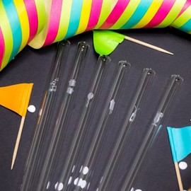 Birthday Party Edition 6 x 15 cm Glass Straws with Engraved Motifs - 15 cm