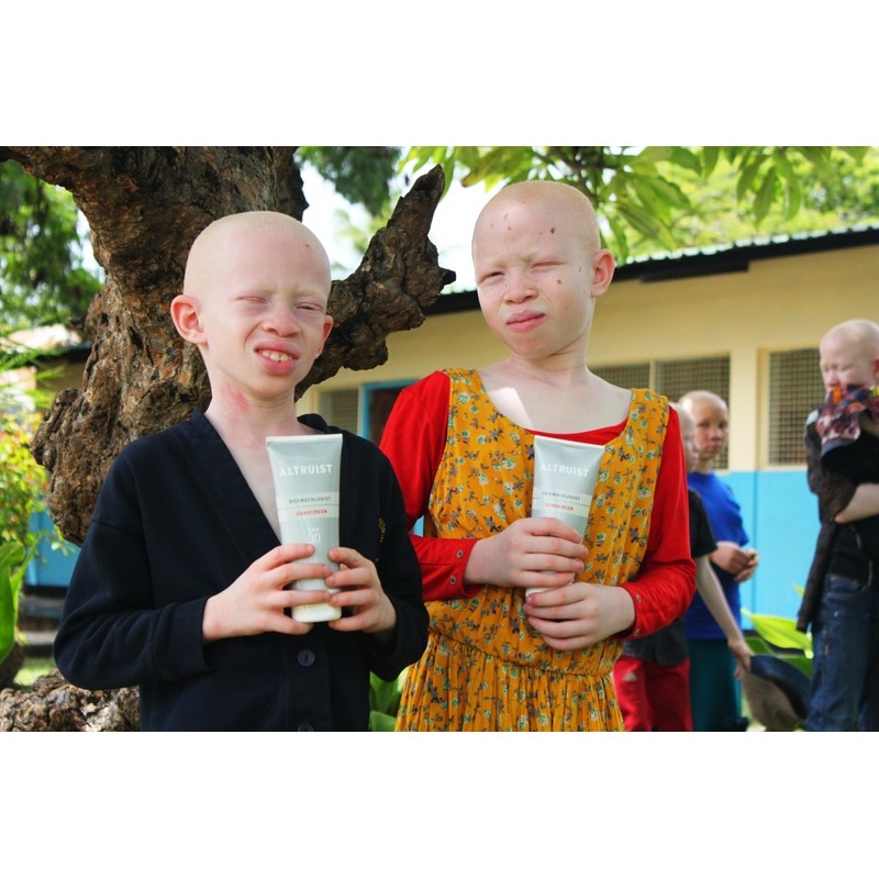 ALTRUIST Moisturising Fluid SPF50 50ml