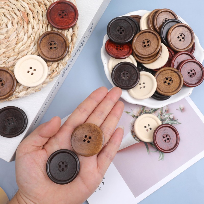40pcs Round Wood Buttons 4 Holes for Sewing Clothing,Sewing Buttons