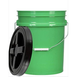 House Naturals 5 Gallon Food Grade Green Bucket with Screw On Black Gamma Lid - BPA Free container
