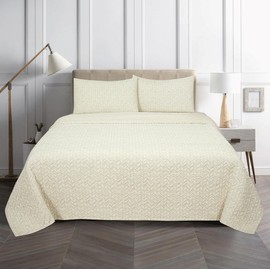 ROYALE LINENS King Size 3 pc Quilt Set - Lightweight 100% Microfiber Quilted Set - Printed Bedspread - Quilted Blanket Thin Comforter -Bedding Coverlets for All Seasons (Natural, 1 Quilt - 2 Sham)