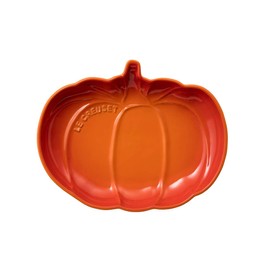 Le Creuset Medium Pumpkin Plate, 9", Flame