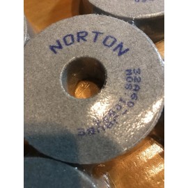 Norton, Pack Of Five, Alundum Grinding Wheel, 3” x 1" x 7/8”, 32A60-J8VBE
