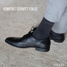 CRUZOS Business Socks Men's 4 Pairs Suit Socks Cotton Socks for Men 39-42 & 43-46 Airport Socks Elegant, Breathable, Seamless, Perfect for Office Travel Everyday, black, 39 - 42