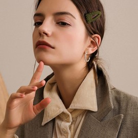 Twisted Hoop Earrings Gold Earrings for Women, 18 Carat Gold-Plated Hypoallergenic Earrings CZ Gold C-shaped Earrings for Women Girls Jewellery Gifts, Brass, No Gemstone