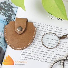 10X Magnifiers Antique Brass Chain Necklace with 40mm Diameter Glass Magnification Lens Pendant Portable Pocket Loupe Monocle for Library