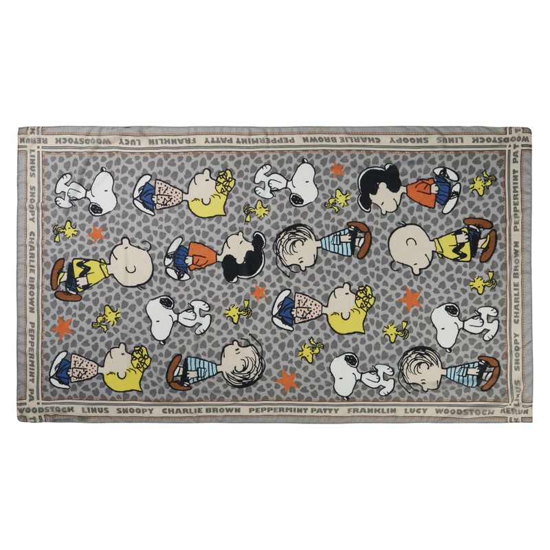 CODELLO Peanuts Scarf with Snoopy & Co. Made from Recycled