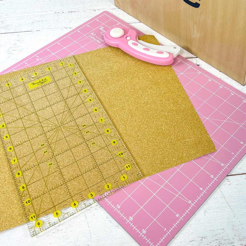 Papel autoadhesivo de vinilo con purpurina rosa
