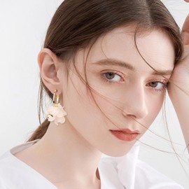 Sonateomber White Flower Petal Dangle Gold Hoop Huggie Earrings for Women Teen Girls – Large Boho Acrylic Resin Tiered Floral Drop Earing Dangling Statement Exaggerated Colorful Summer Beach Accessories Jewelry Gift