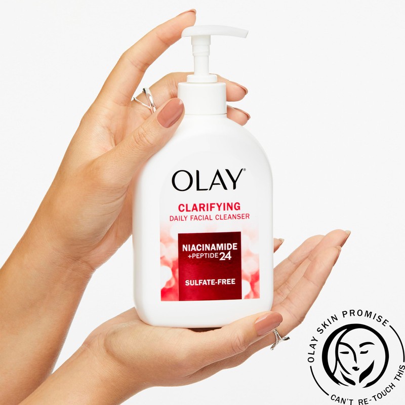 Olay Niacinamide + Peptide24 Regenerist Clarifying Daily Facial Cleanser, 473