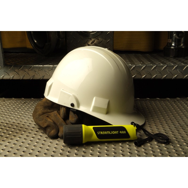 Streamlight 68201 4AA ProPolymer 67-Lumen LED Flashlight with White LEDs,