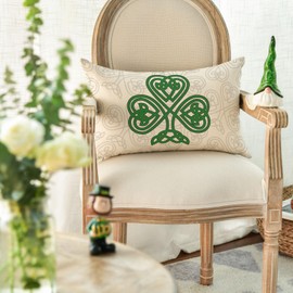 AVOIN colorlife St Patricks Day Clover Throw Pillow Cover, 12 x 20 Inch Shamrock Cushion Case Decoration for Sofa Couch