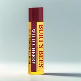 Burt's Bees Pomegranate Moisturizing Lip Balm Wild Cherry, 4.25g, 1 piece / 버츠비 포메그래니트 모이스처링 립밤 와일드체리, 4.25g, 1개