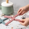 Foldable Silicone Trivets, 4 PCS Expandable Silicone Trivets for Dishes,