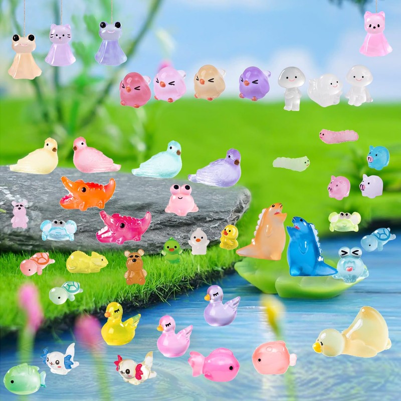 U-Zimikee 130 Pcs Glow-in-The-Dark Mini Resin Animals 25 Styles Tiny