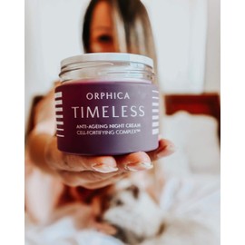 ORPHICA Crema de noche antiarrugas, crema hidratante 50 ml, cuidado natural de la cara, crem facial para piel seca y mixta con ingredientes vegetales activos