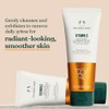 The Body Shop Vitamin C Daily Glow Cleansing Polish –
