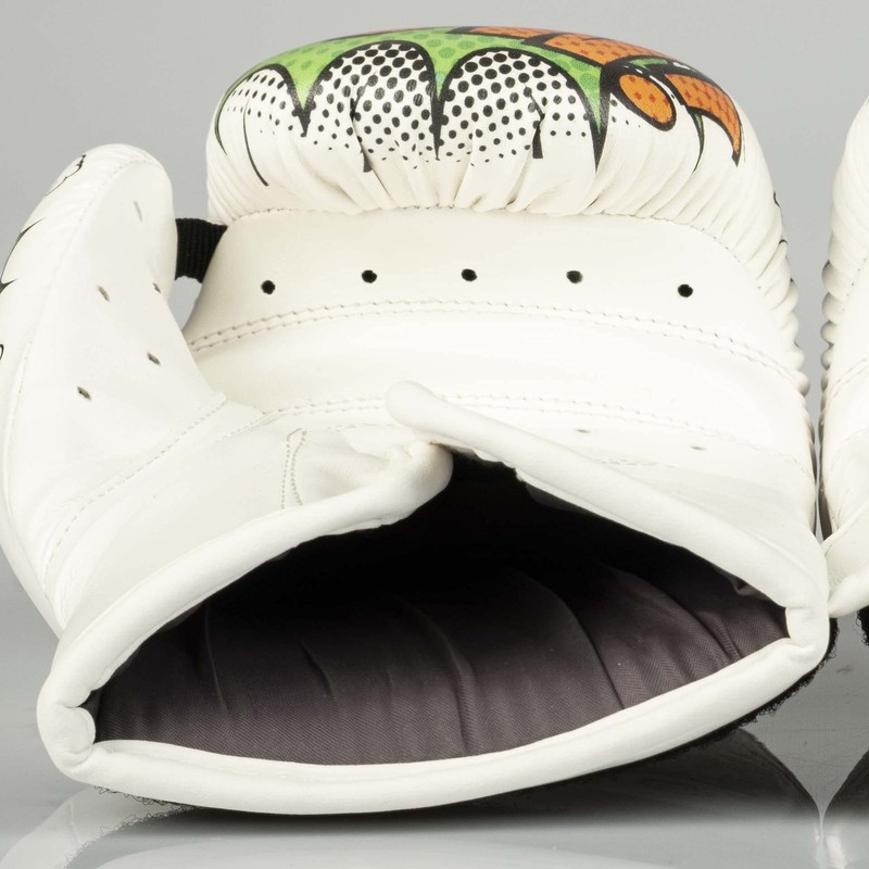 Kids Comic Boxing Gloves Unzen: 6 Colour: White