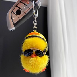 ZAYIUKI Cartoon Plush Helmet Duck Keychain for Car Keys Handbag Pendant Keychain Fashion Keychain Cute Keychain Small Gift, yellow