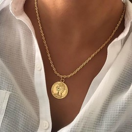 TseenYi Gold Coin Pendant Necklace Boho Coin Necklace