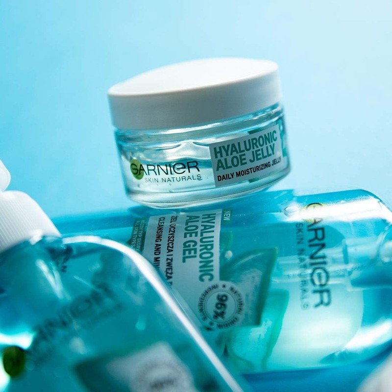Garnier, Hyaluronic Aloe Gel Cleansing Gel for All Skin Types,