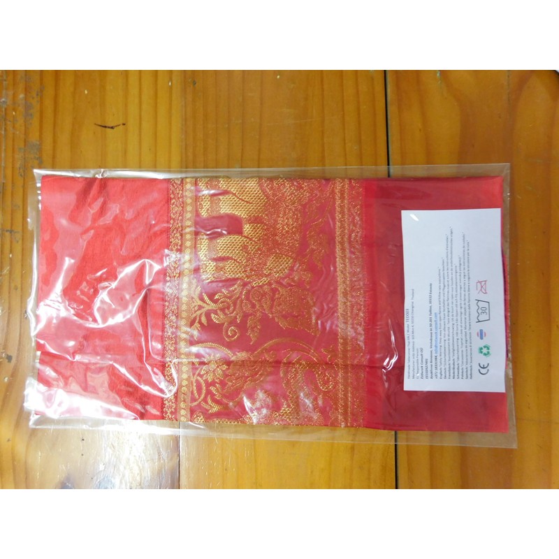 Table Runner Elephant Tablecloth Tablerunner Elegant Thai Silk (red) TSEE01