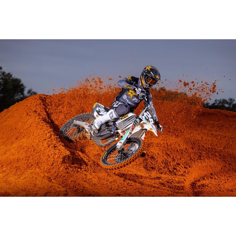 Husqvarna Motorcycles/Motorex Oil Change Kit 10W/50 (1.0L) - U7021040