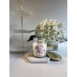 Almond Macarons Hand Poured Scented Soy Candle/Certified Clean Scent/ 35-40 hr Burn time