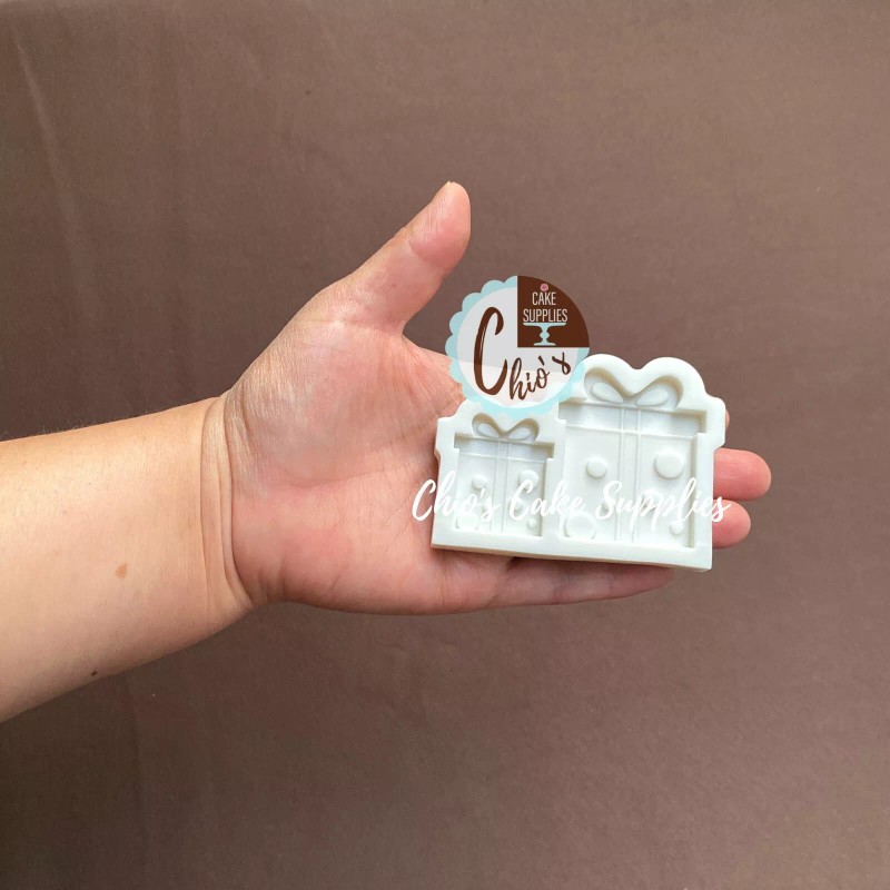 Unbranded Presents Silicone Mold, 2 different sizes