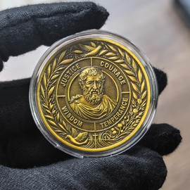 Cardinal Virtues Coin Four Virtues Stoic Coin Medallion Recordatorio Token – Celebrando la justicia, el coraje, la sabiduría y la templanza