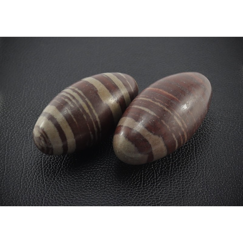 budawi® Shiva Lingam Gemstone Size XL Shivalingam Indian River Stone