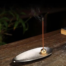 Perfect for incense sticks, osmanthus incense! Washable incense holder will not spill ash, easy to clean! Incense Burner Metal Plate Threaded Incense Burner for Buddhist Niche Incense Burner Dish