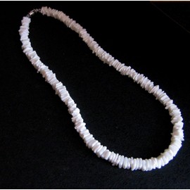 Native Treasure 16" Mens and Womens Summer Beach Surfer Necklace From the Philippines, White Rose Clam Chips Ark Shells