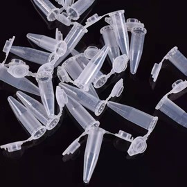 TYQILIN BiochromCorp - Tubo de microcentrífuga de 1,5 ml con tapa a presión, polipropileno graduado, natural (paquete de 500)