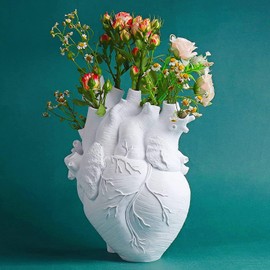 Jarrones en Forma Corazón Jarrón Decorativos de Resina Moderno Estilo Nórdico Jarrón de Flores para Comedor, Salón, Oficina, Decoración del Hogar, Boda, Regalo, Sala de Estar - Blanco