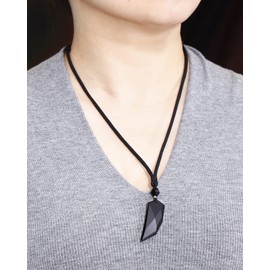 Lightock Black Obsidian Stone Wolf Tooth Crystal Necklaces Pendant for Men Women Crystals Protection Unisex Amulet Gift
