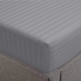 Feather & Stitch New York 1 Piece Fitted Sheet Full Size, 100% Cotton 18 inch Extra Deep Pocket, 500 Thread Count Premium Ultra Soft Sateen Weave, Elastic Fit Mattress Stretchable - Grey