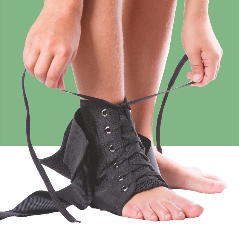 BraceAbility 踝サポーター 足首サポーター 子供用 スポーツ バスケットボール 保護 体操 サッカー バレーボール