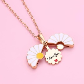 Daisy I Love You Necklace for Girls Women Gold Inspirational Locket Flower Daisy Necklace Gifts for Daisy Lovers Birthday Christmas Xmas Gifts for Daughter Granddaughter Girlfriend Sister Best Friend Presents