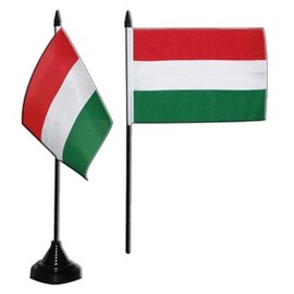 Flaggenfritze Hungary Table Flag + Free Sticker