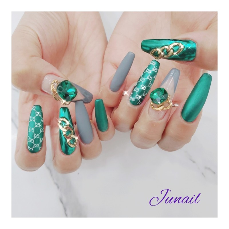 G Satin Green Handmade Nail Tips ✨ - Short Straight